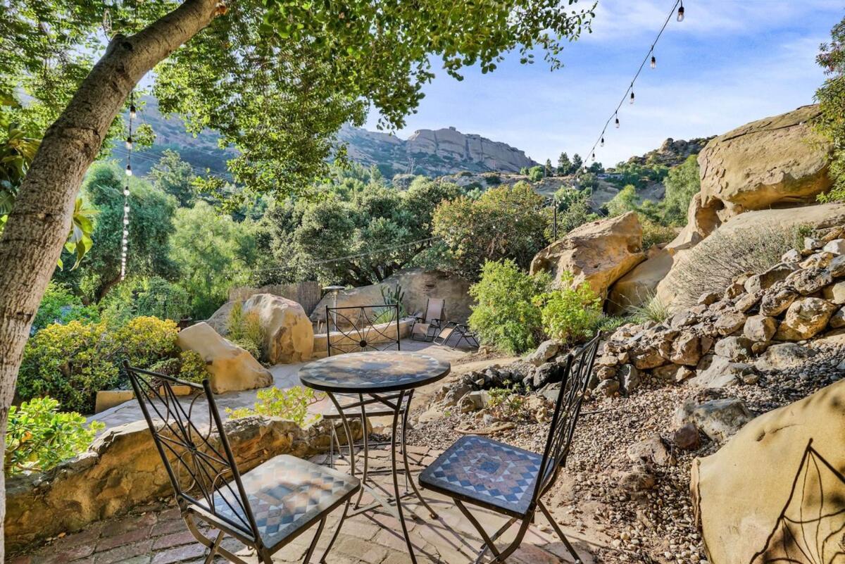 Private Romantic Escape, Hidden Gem W Hot Tub Holiday home Los Angeles